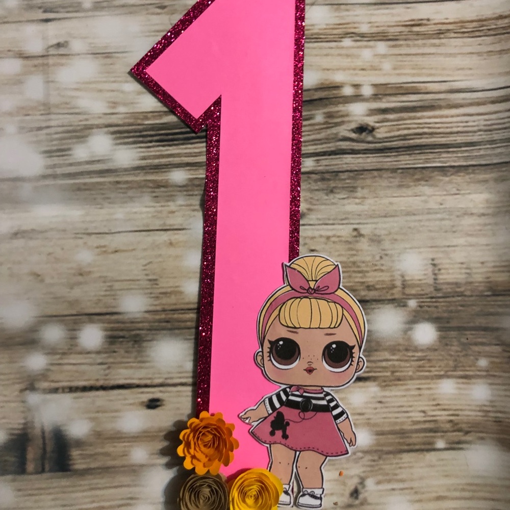 LOL dolls cake topper